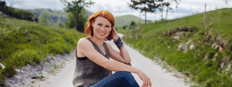 Približevanja, Marjana Grčman